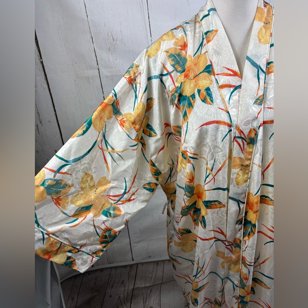 Vintage Valerie Stevens Lily Floral Satin Kimono Robe Long - Picture 4 of 8